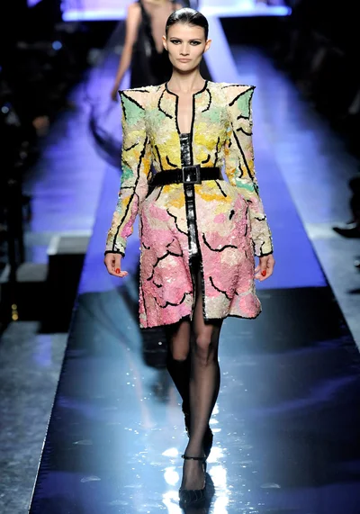 Look 24